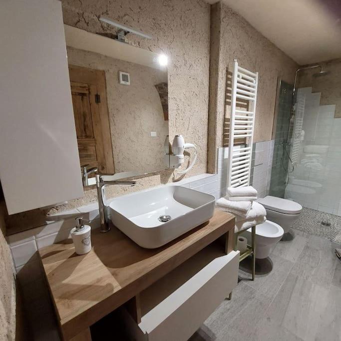 Ferienwohnung Istanti - Menta Costigliole Saluzzo Exterior foto