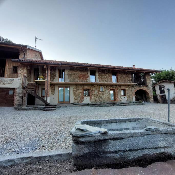 Ferienwohnung Istanti - Menta Costigliole Saluzzo Exterior foto